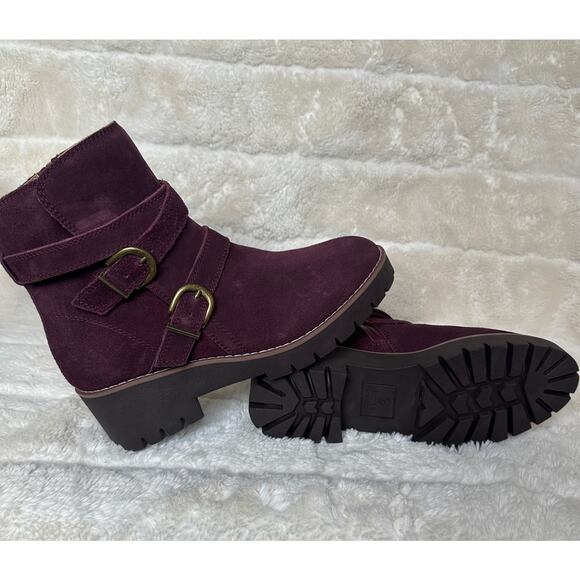 Blondo Dazie Bootie Lug sole 9 m Chunky Boot Zipper side - Picture 3 of 6